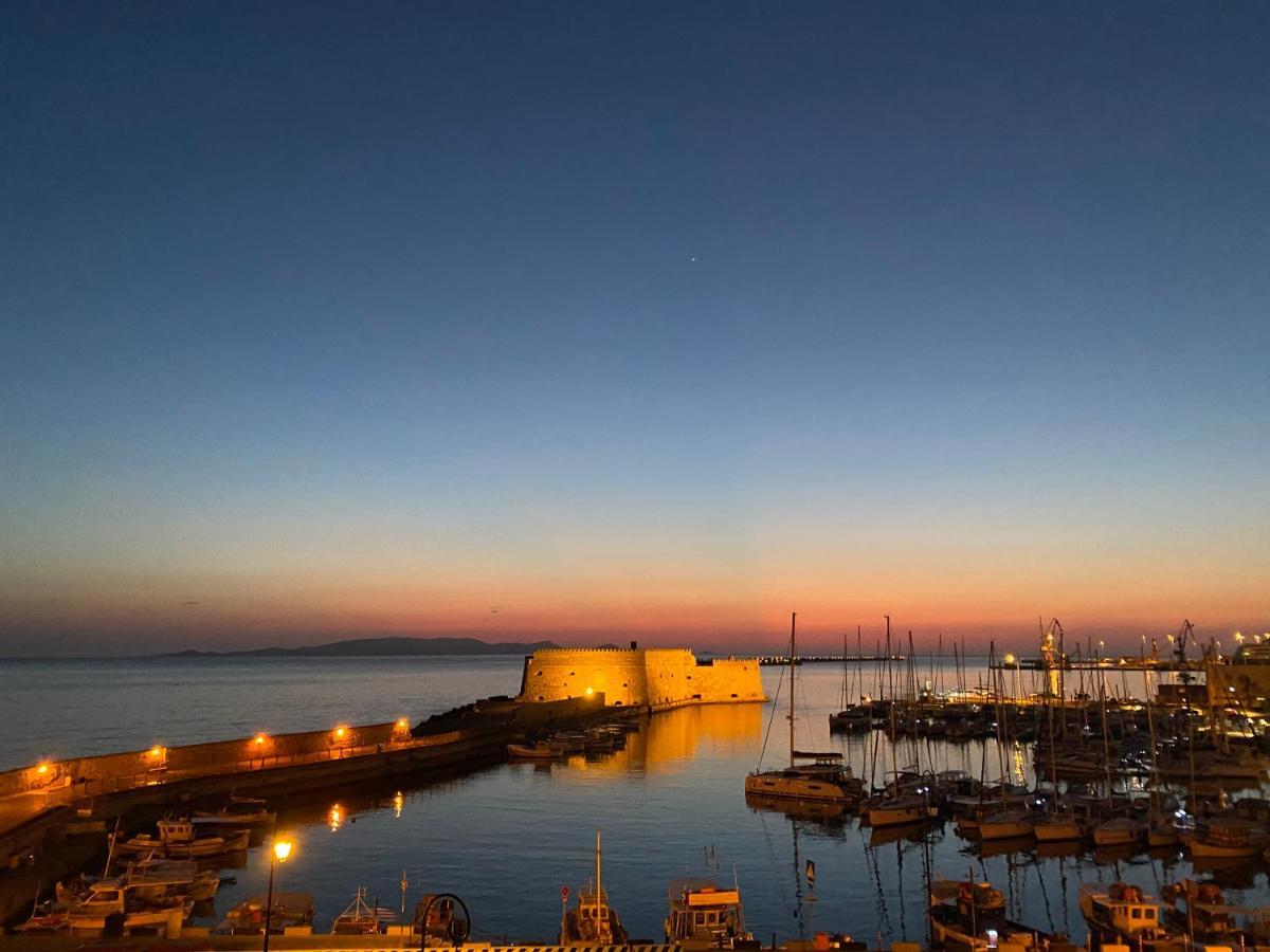 Everblue Sea View Apt Heraklion  Exterior photo